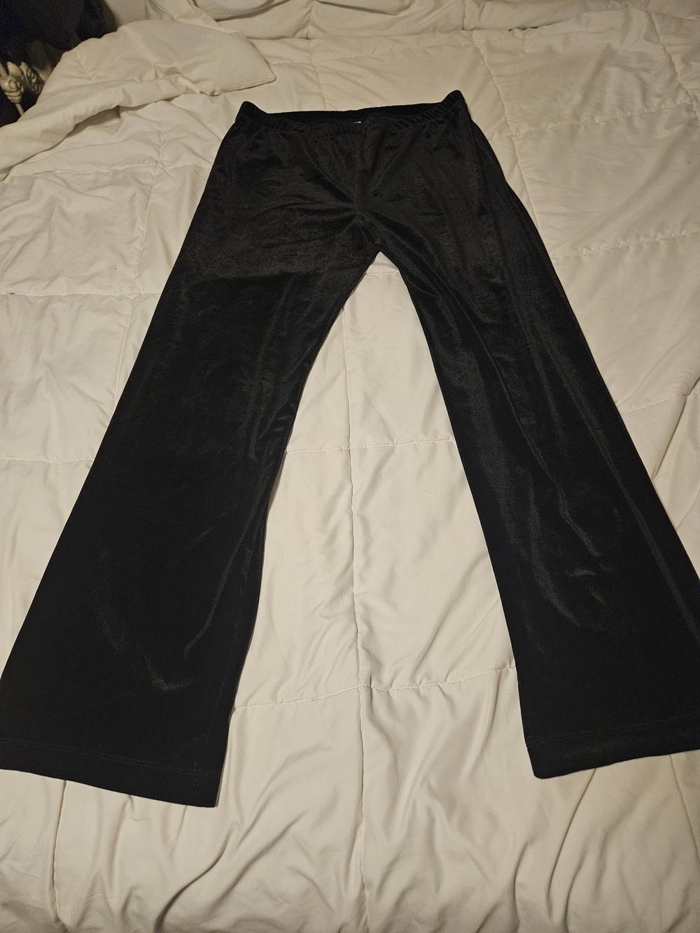 Jaclyn Smith Black Velour Wide-Leg Pants